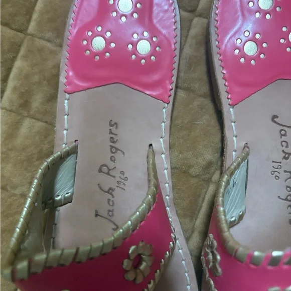 Stylish hot Pink and Gold Jack Roger’s 9.5 Women's Sandals - Picture 2 of 3
